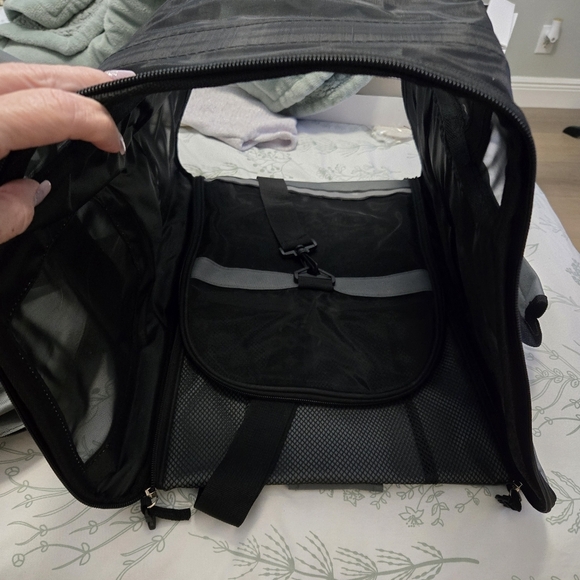 Katziela Luxury Rider Pro Pet Carrier  Double Telescopic Handle Grey - Picture 10 of 12